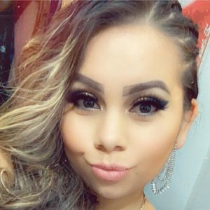 Meet your Posher, Daniela